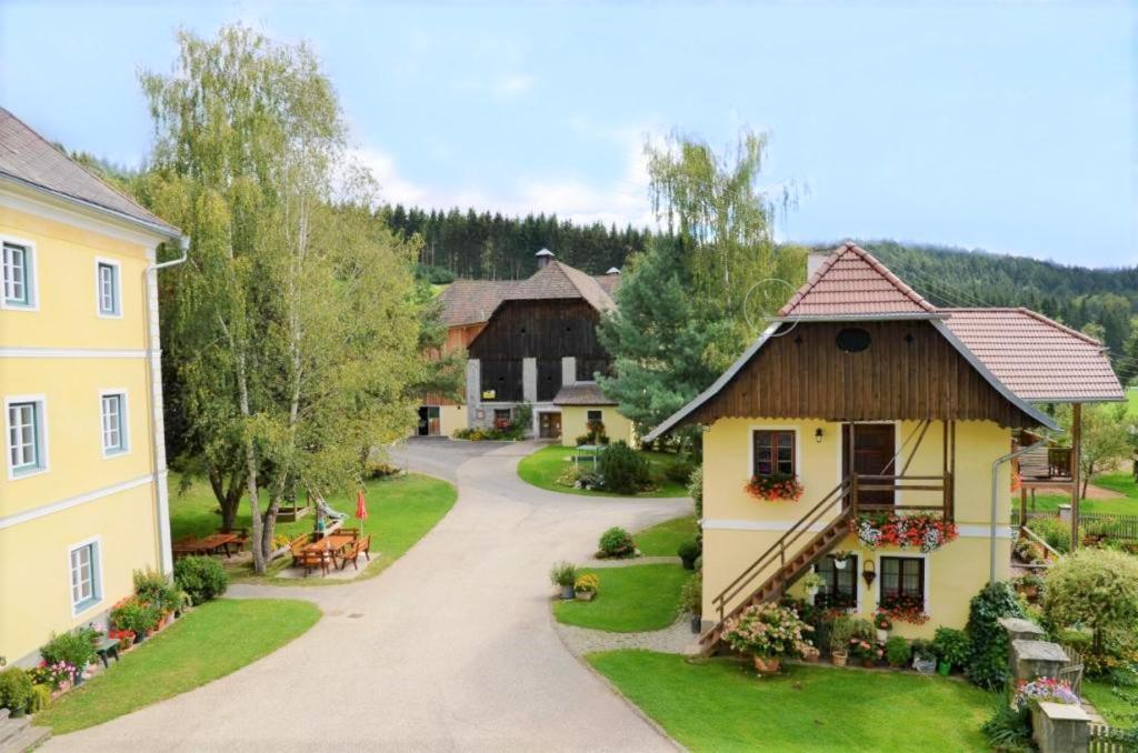 Ferienwohnung Staudachhof Althofen  Exterior foto